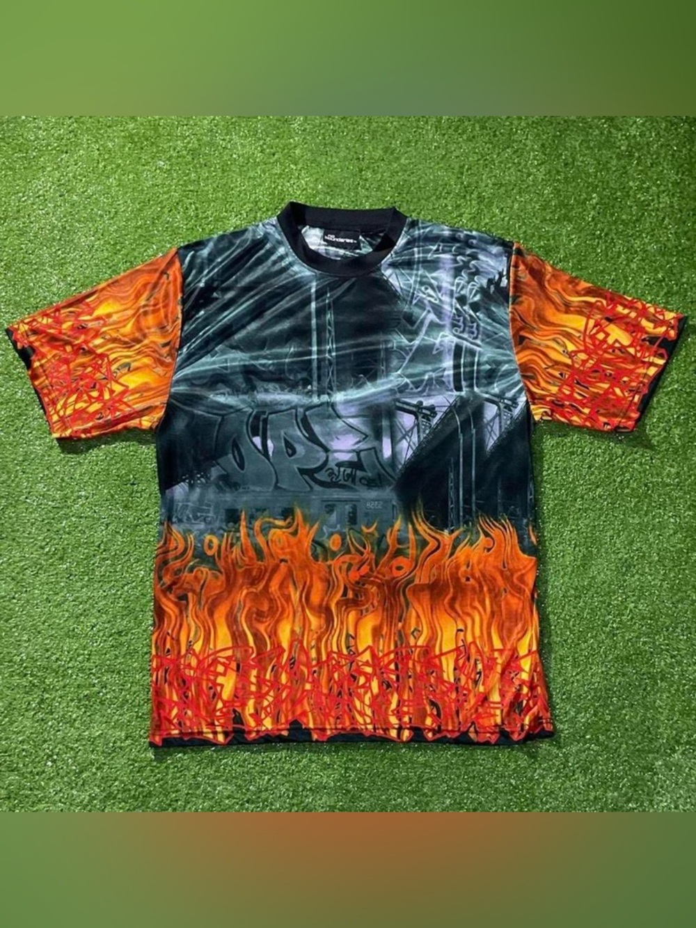 Vintage No Boundaries Graffiti Flames Shirt